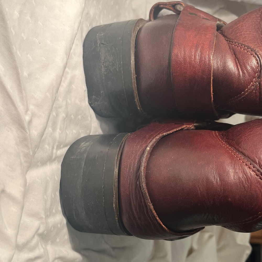 Frye Men's Brown Leather Boots - Picture 9 of 15